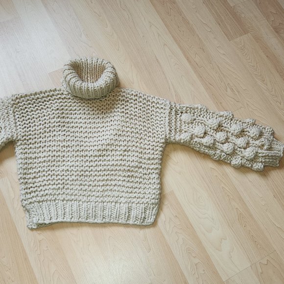 Crop Sweater - Picture 1 of 6